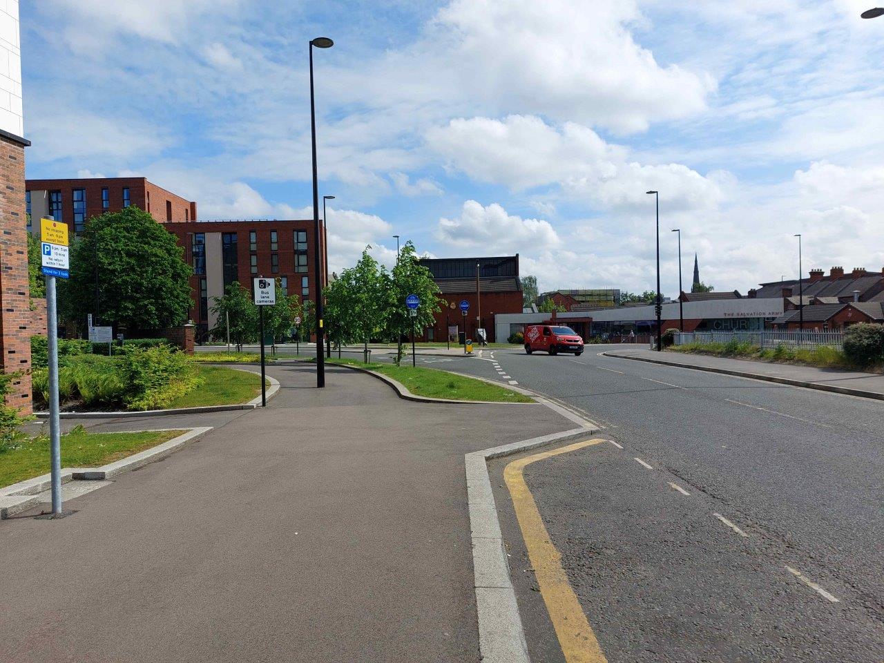 Academy Street bus lane - - Further signage showing bus lane to the left