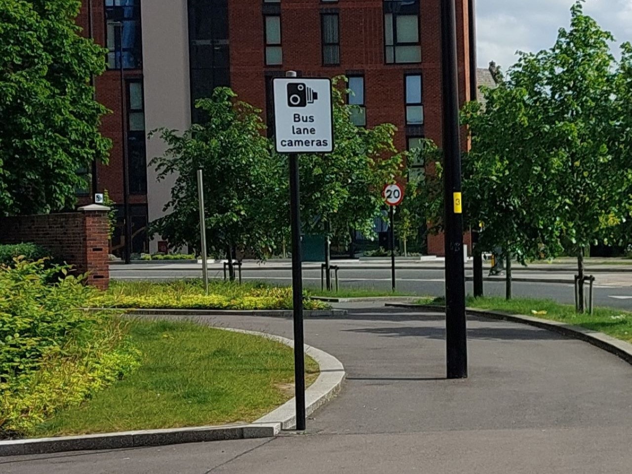 Academy Street bus lane - Signage