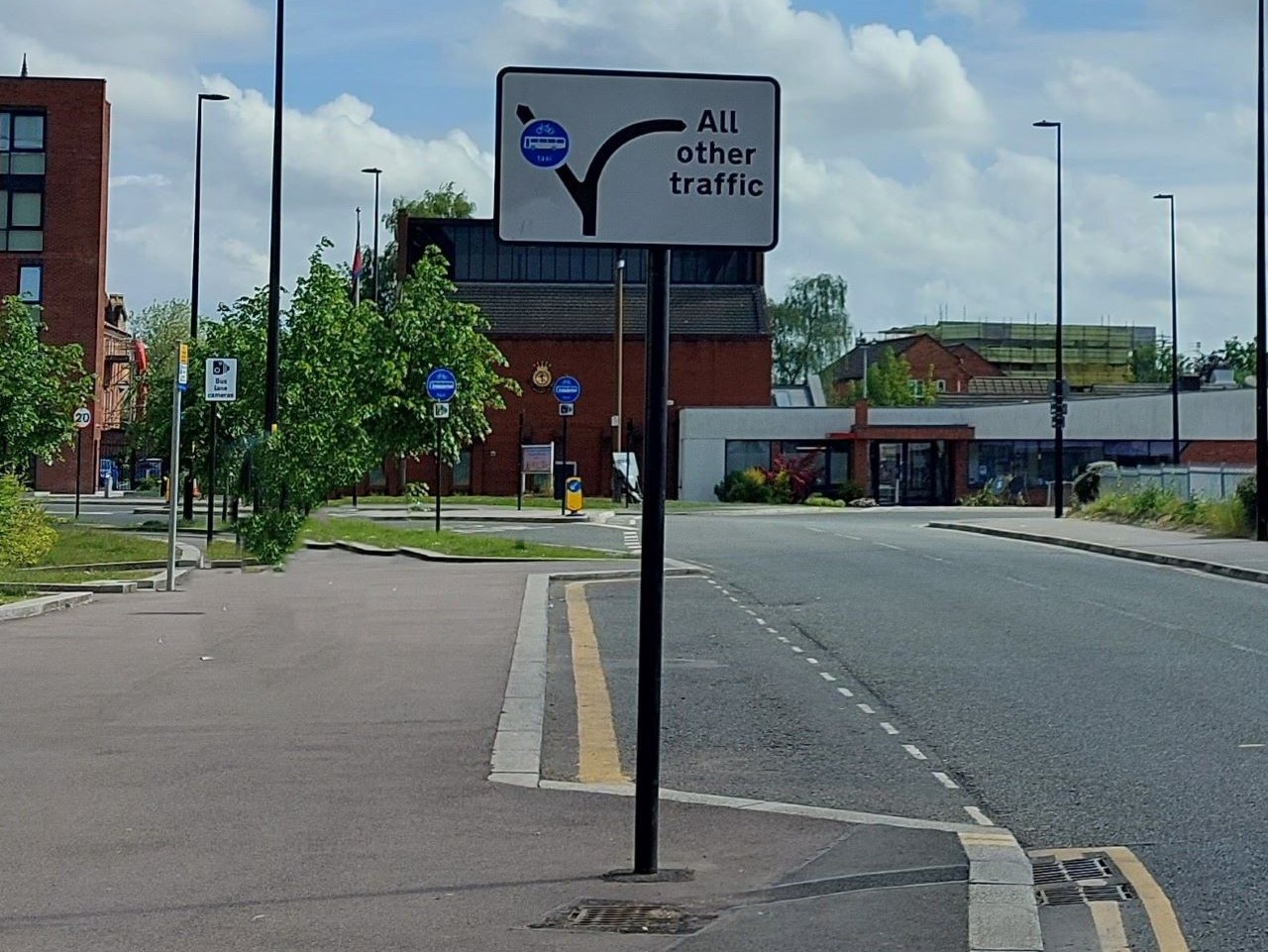 Academy Street bus lane - directional signage