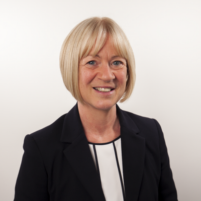 A headshot of Carolyn Williamson