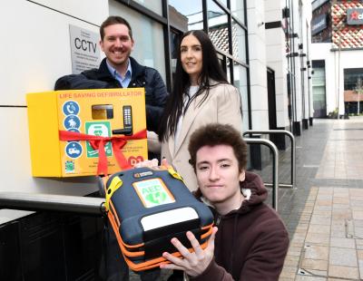 New defib installed at Time Square