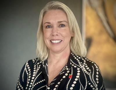 Claire Hogan headshot